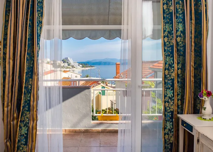 Kala * Podgora (Split-Dalmatia)